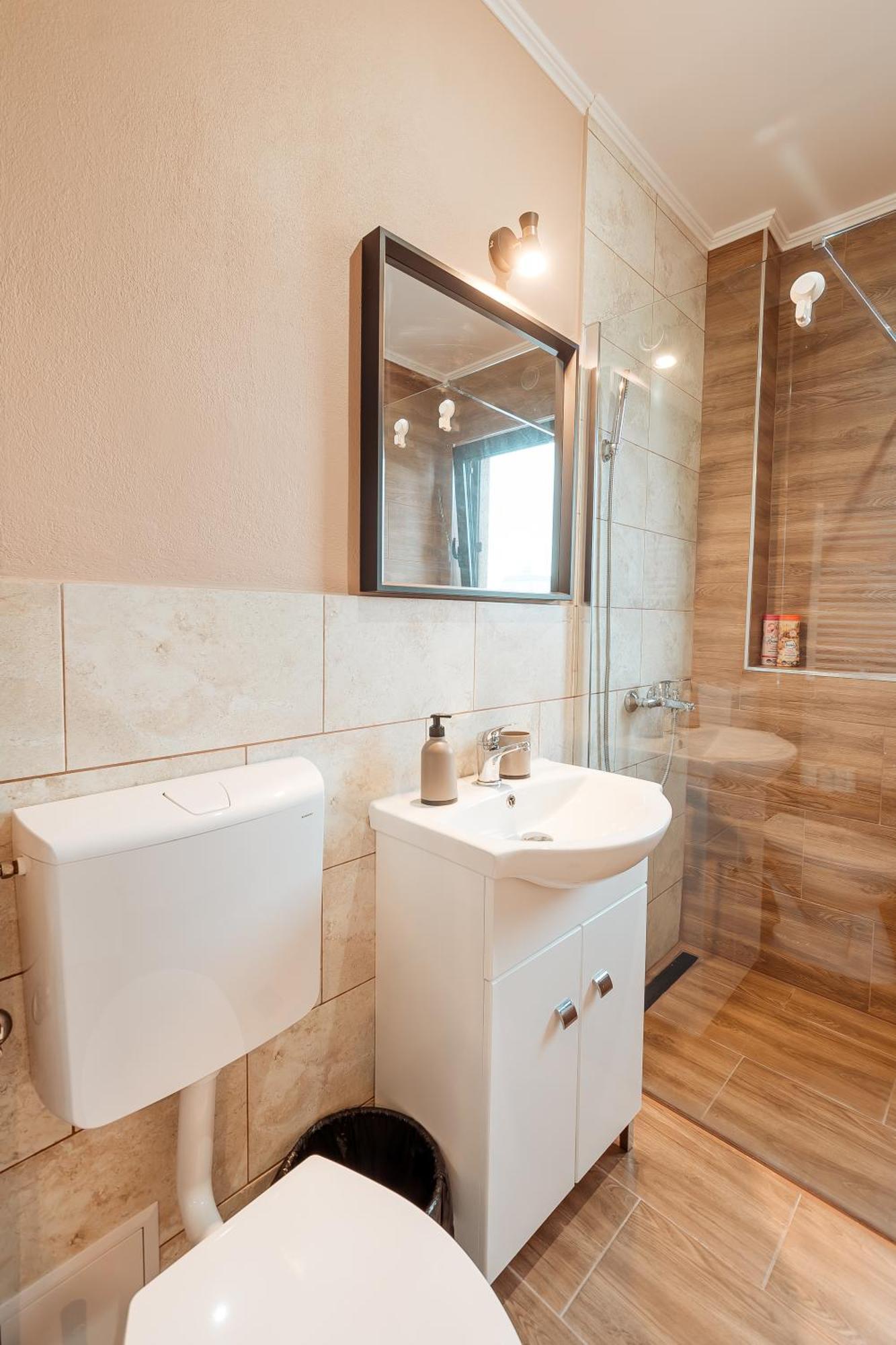 Blue - Oldtown Apartment